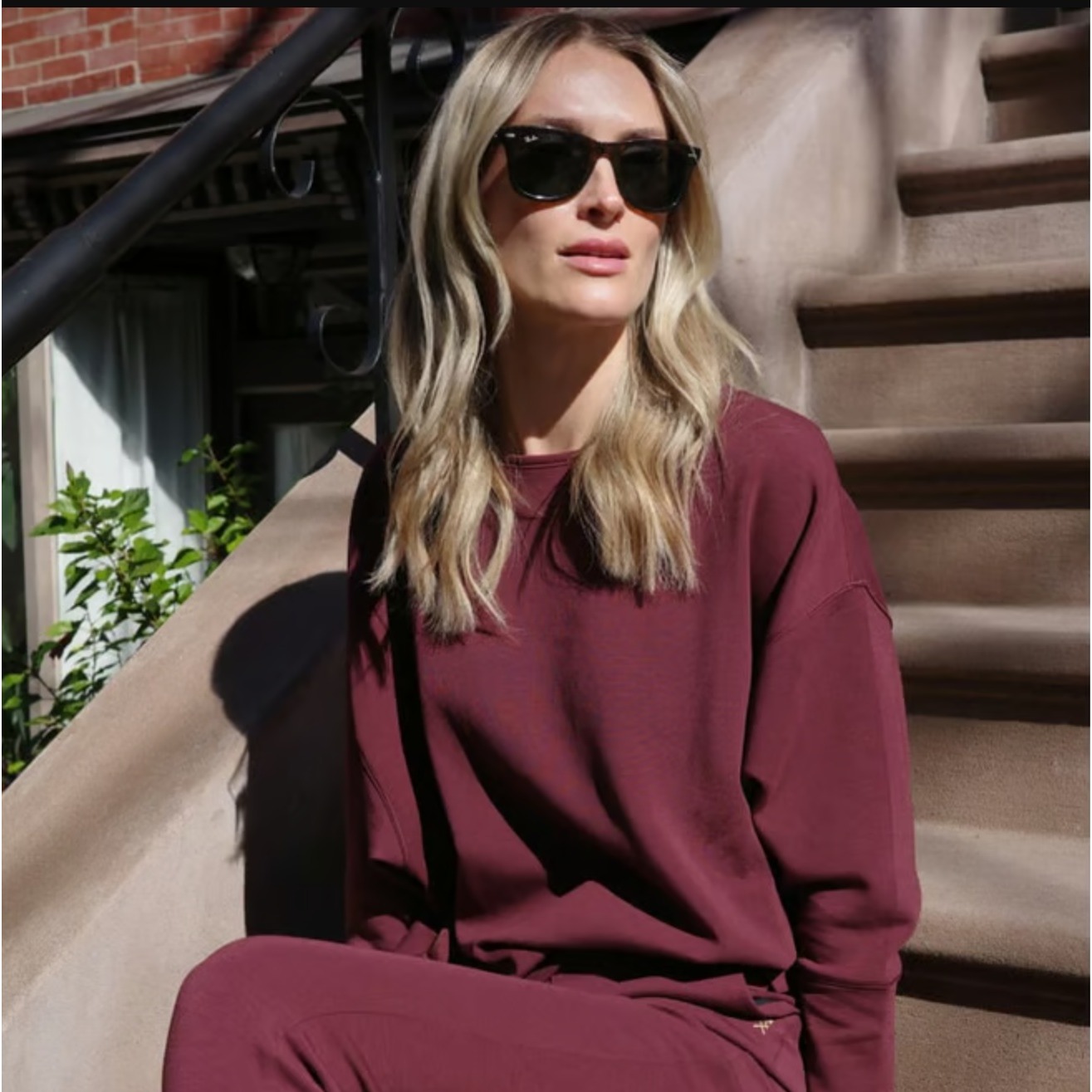 Rhone Dreamglow Crew Jogger Lounge Set Matching Sweatshirt Pants Burgundy Xs